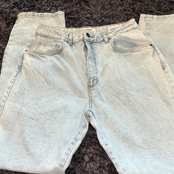 Cotton-On Long Straight Jean size 8.  Excellent condition. - Picture 2 of 5